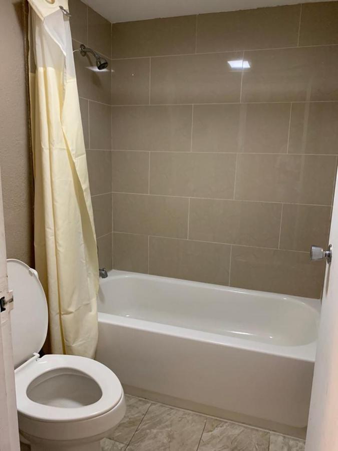 La Casa Inn New Port Richey Gulf Beach Us-19 מראה חיצוני תמונה